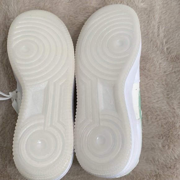 🆕 NIKE Air Force 1 LV8 GS Casual Sneaker White/Phantom/Mint Foam Low Cut Unisex - Picture 13 of 15